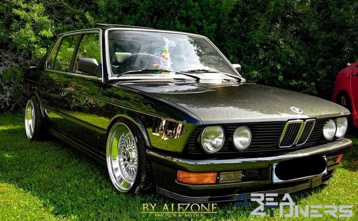 Static Ohana Re-Fresh
Imagen del reportaje de la revista Tuning Area4tuners.es, de la concentración de coches Tuning del año 2023 en Vasteras, Suecia