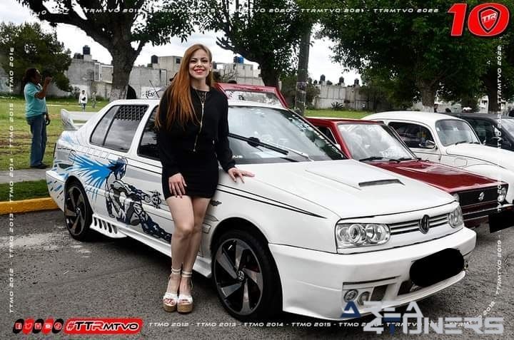 Festejo Vochero Y Multimarcas
Imagen del reportaje de la revista Tuning Area4tuners.es, de la concentración de coches Tuning del año 2023 en Tetla, Tlaxcala, México