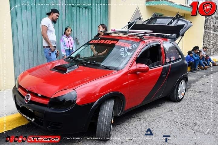 Festejo Vochero Y Multimarcas
Imagen del reportaje de la revista Tuning Area4tuners.es, de la concentración de coches Tuning del año 2023 en Tetla, Tlaxcala, México