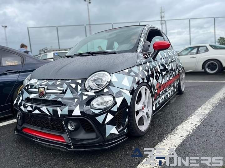 Casual Sunday 2023
Imagen del reportaje de la revista Tuning Area4tuners.es, de la concentración de coches Tuning del año 2023 en Moorslede, Bélgica