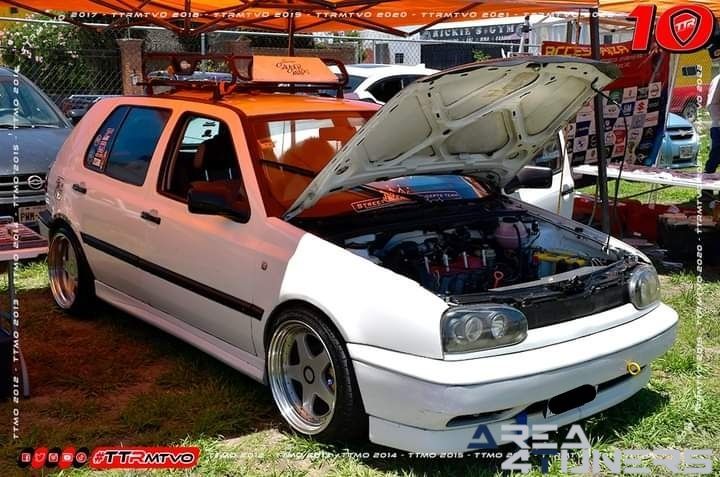 3er Aniversario Club Hooligans
Imagen del reportaje de la revista Tuning Area4tuners.es, de la concentración de coches Tuning del año 2023 en Puebla, México