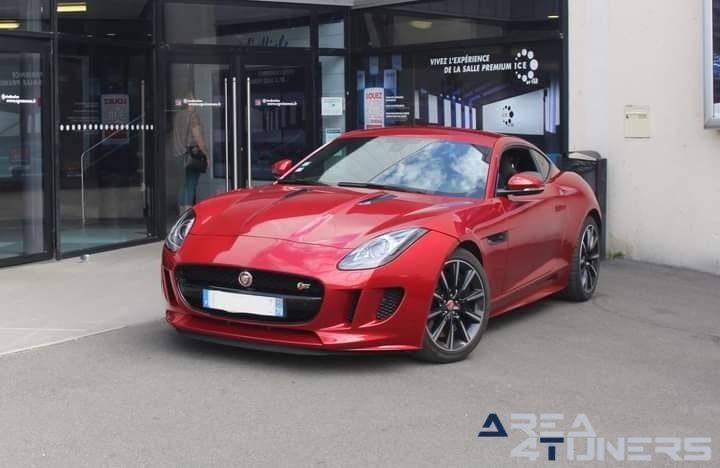 Exposition Auto Asiat 18 CGR Bourges
Imagen del reportaje de la revista Tuning Area4tuners.es, de la concentración de coches Tuning del año 2023 en Bourges, Francia