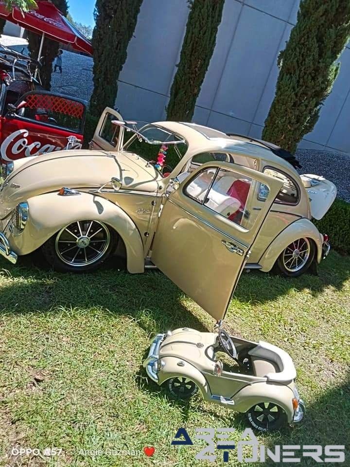 5º Aniversario Escarabajos Club Tlaxcala
Imagen del reportaje de la revista Tuning Area4tuners.es, de la concentración de coches Tuning del año 2023 en Tlaxcala, México