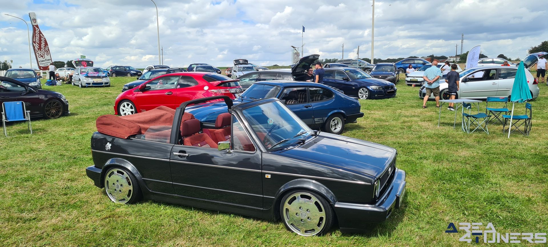 Complet VIP Selection 2k23
Imagen del reportaje de la revista Tuning Area4tuners.es, de la concentración de coches Tuning del año 2023 en Barbecon, Francia.