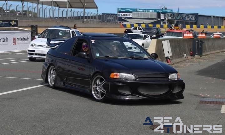 Exposition The Big Car Show
Imagen del reportaje de la revista Tuning Area4tuners.es, de la concentración de coches Tuning del año 2023 en Circuit Bugatti Le Mans, Francia