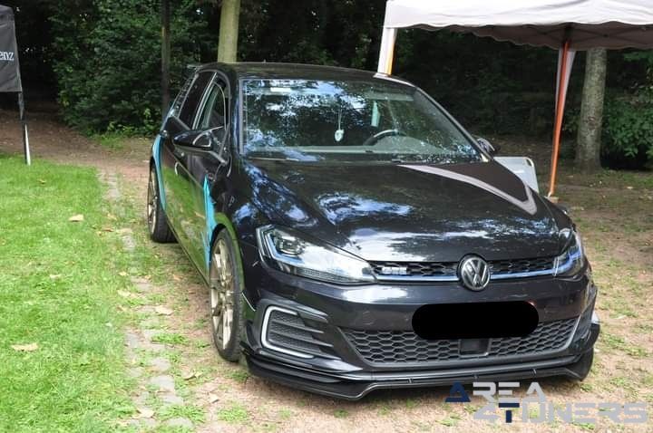 Old 2 New Green Paradise
Imagen del reportaje de la revista Tuning Area4tuners.es, de la concentración de coches Tuning del año 2023 en Webik, Bélgica