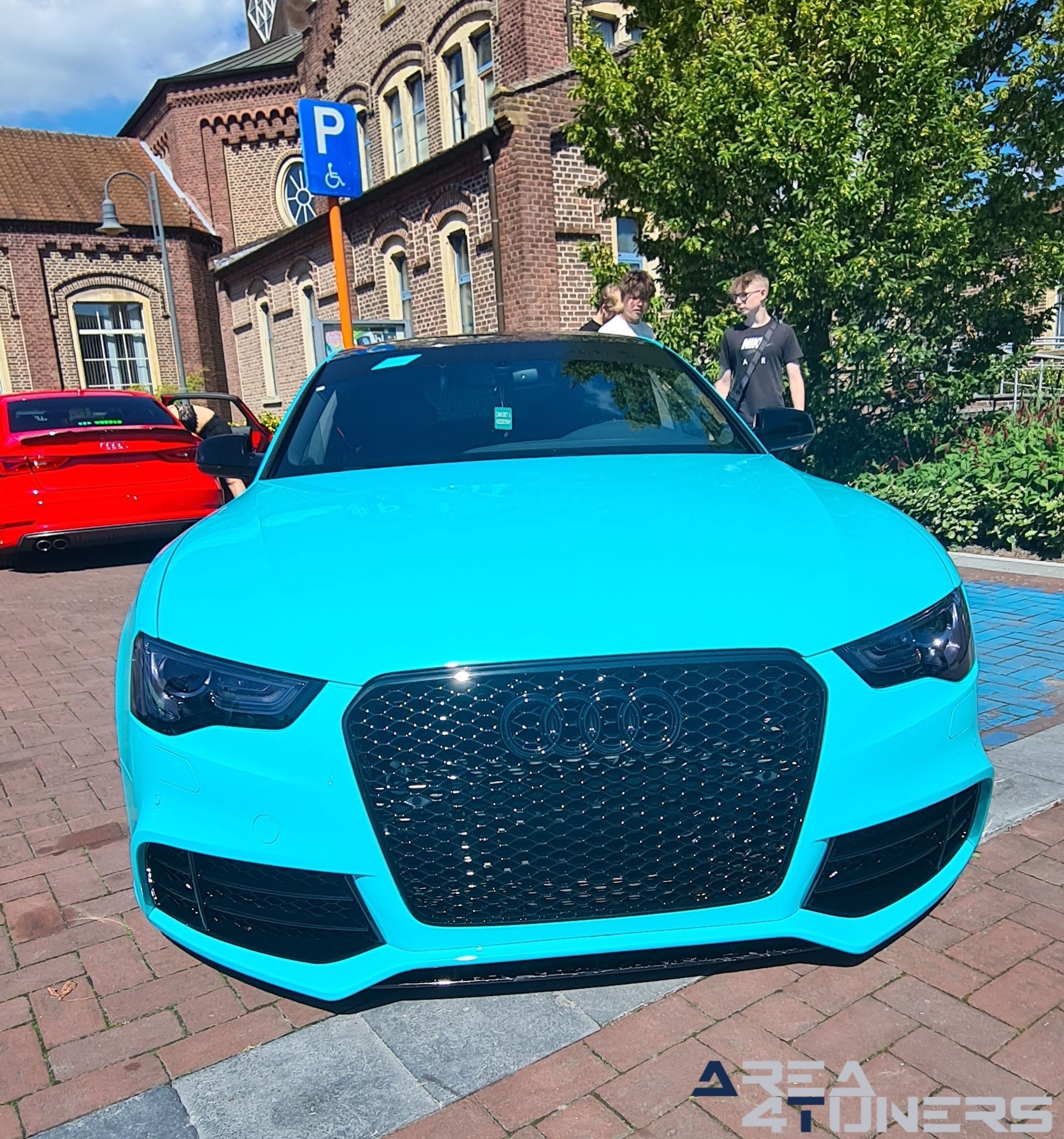 Customs Bruws 2023
Imagen del reportaje de la revista Tuning Area4tuners.es, de la concentración de coches Tuning del año 2023 en Bocholt, Bélgica