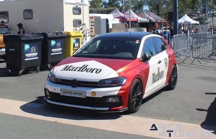 Exposition The Big Car Show
Imagen del reportaje de la revista Tuning Area4tuners.es, de la concentración de coches Tuning del año 2023 en Circuit Bugatti Le Mans, Francia