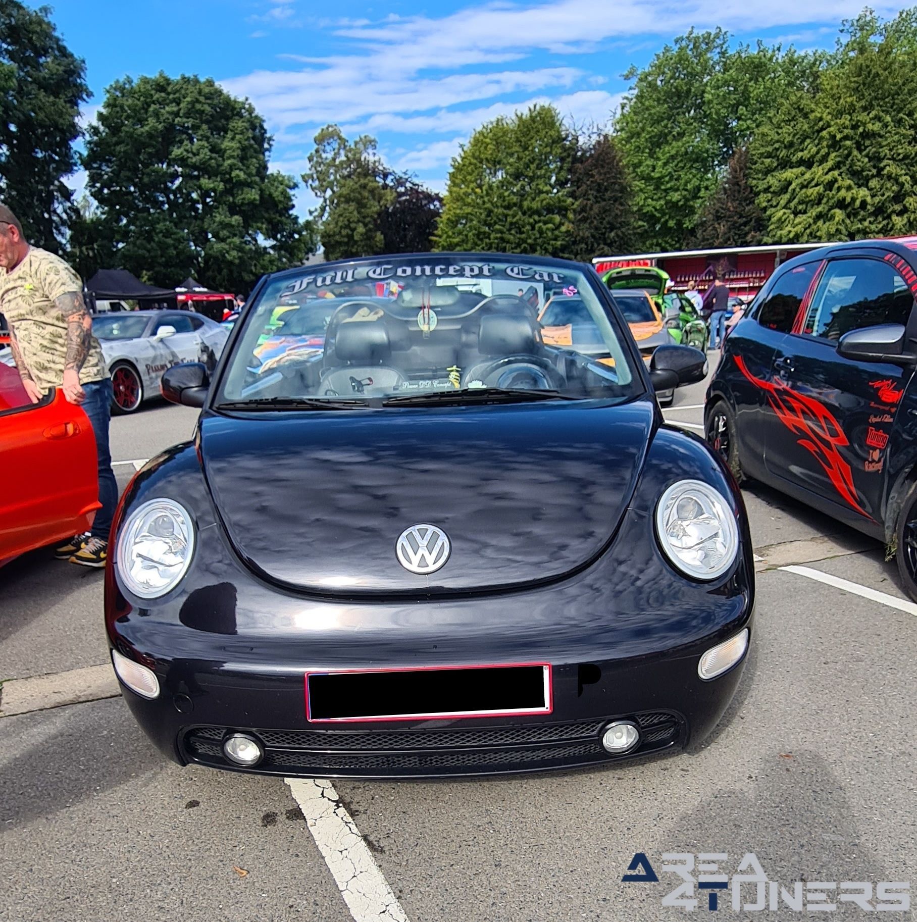 International Black Storm Motor Show
Imagen del reportaje de la revista Tuning Area4tuners.es, de la concentración de coches Tuning del año 2023 en Bastogne, Bélgica