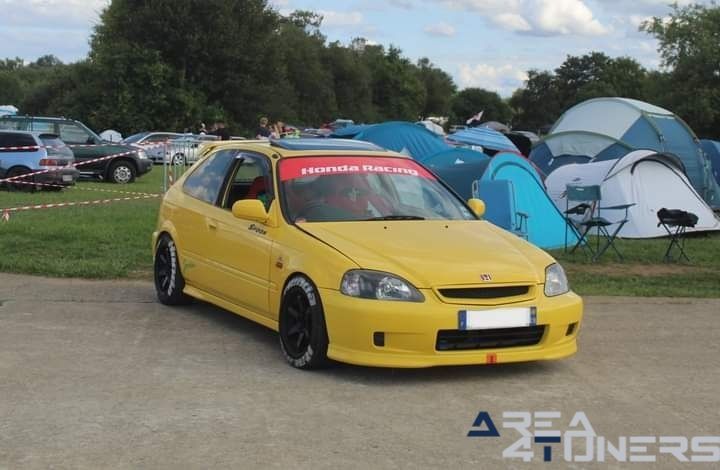 Honda Euro Meet
Imagen del reportaje de la revista Tuning Area4tuners.es, de la concentración de coches Tuning del año 2023 en Circuit Clastres, Francia