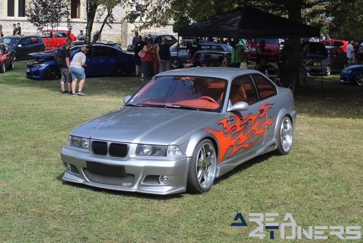 Risenation French
Imagen del reportaje de la revista Tuning Area4tuners.es, de la concentración de coches Tuning del año 2023 en Pougues Les Eaux, Francia