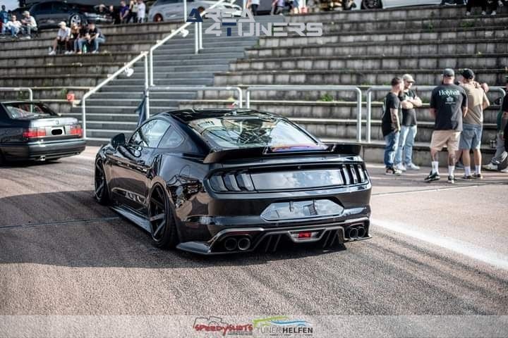 Iron City
Imagen del reportaje de la revista Tuning Area4tuners.es, de la concentración de coches Tuning del año 2023 en Gräfenhainichen, Alemania