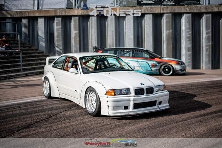 Iron City
Imagen del reportaje de la revista Tuning Area4tuners.es, de la concentración de coches Tuning del año 2023 en Gräfenhainichen, Alemania