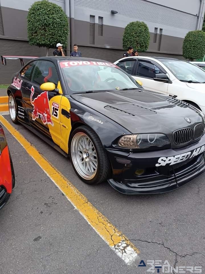 Sam's Tepeyac
Imagen del reportaje de la revista Tuning Area4tuners.es, de la concentración de coches Tuning del año 2023 en Tepeyac, México