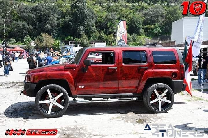 Dia Internacional Tuning
Imagen del reportaje de la revista Tuning Area4tuners.es, de la concentración de coches Tuning del año 2023 en Puebla, México