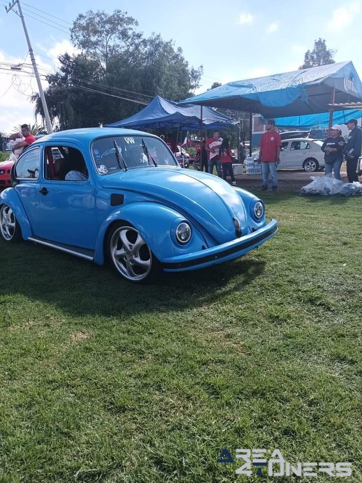 Gran Choque De Marcas 2023
Imagen del reportaje de la revista Tuning Area4tuners.es, de la concentración de coches Tuning del año 2023 en Campo Calixto, México D.F., México