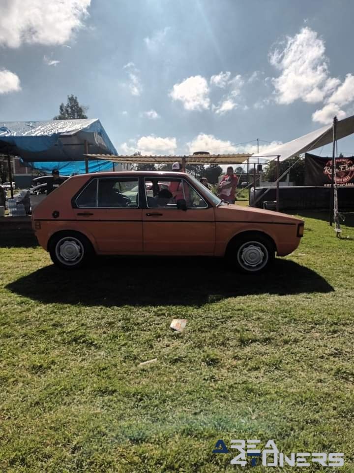Gran Choque De Marcas 2023
Imagen del reportaje de la revista Tuning Area4tuners.es, de la concentración de coches Tuning del año 2023 en Campo Calixto, México D.F., México