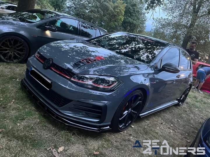 Meeting Free Drive Crew
Imagen del reportaje de la revista Tuning Area4tuners.es, de la concentración de coches Tuning del año 2023 en Waregem, Bélgica