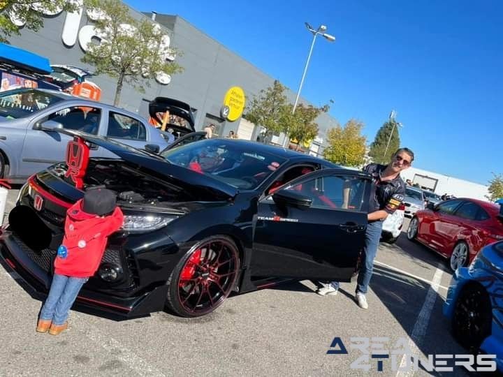 Car Addiction 2023
Imagen del reportaje de la revista Tuning Area4tuners.es, de la concentración de coches Tuning del año 2023 en Brujas, Bélgica