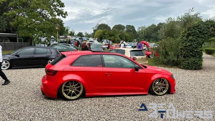 So Ga Southern Garadasee
Imagen del reportaje de la revista Tuning Area4tuners.es, de la concentración de coches Tuning del año 2023 en Mozembano, Italia