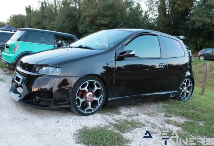 Relax And Tuning Argenta 2023
Imagen del reportaje de la revista Tuning Area4tuners.es, de la concentración de coches Tuning del año 2023 en Argenta, Italia