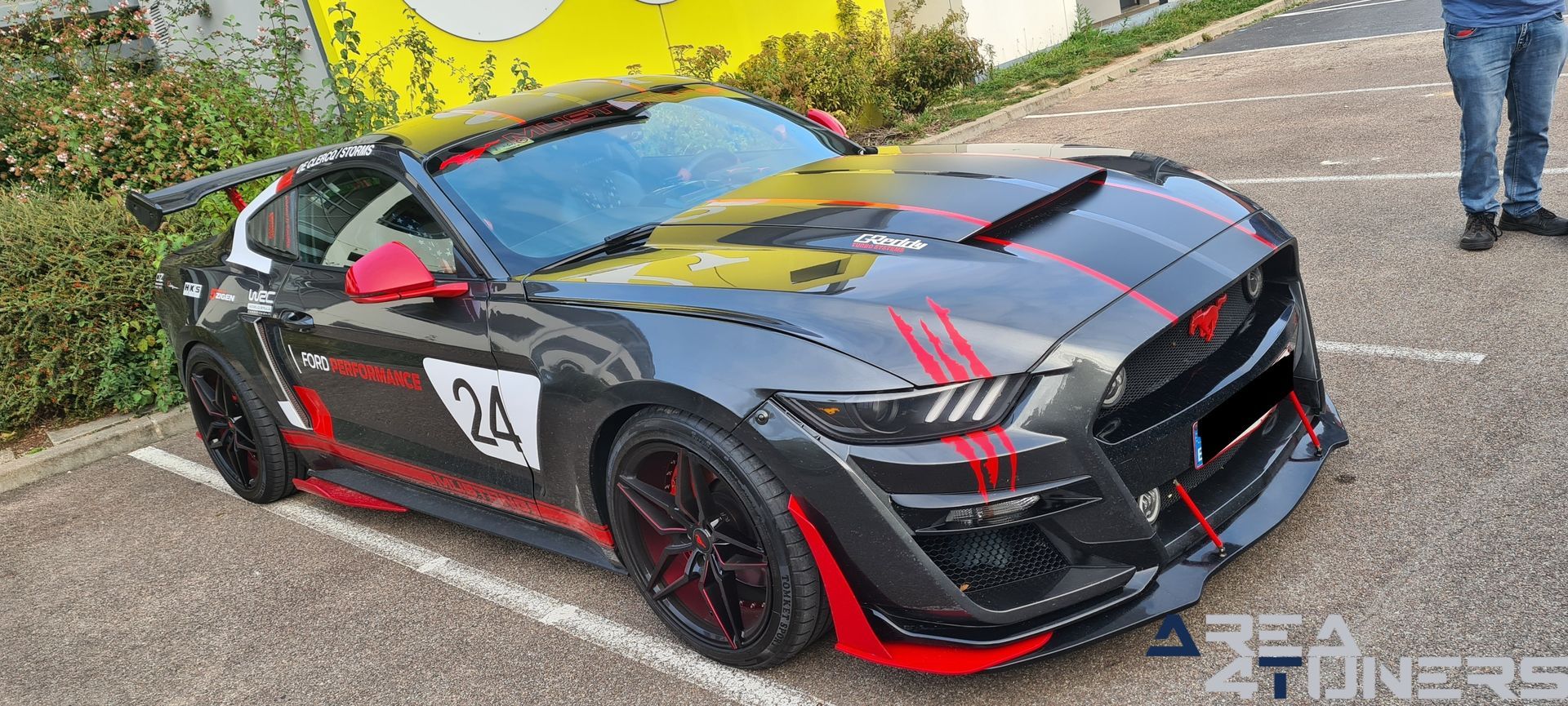 The Big Showdown
Imagen del reportaje de la revista Tuning Area4tuners.es, de la concentración de coches Tuning del año 2023 en Barberey Saint Sulpìce, Francia