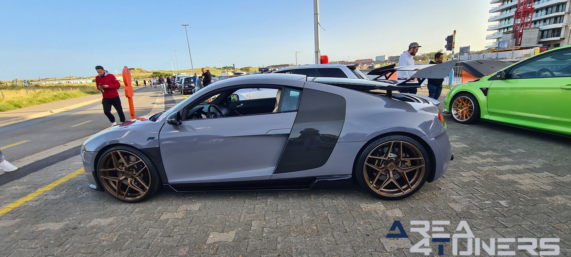 Car Fanatics Mow Edition
Imagen del reportaje de la revista Tuning Area4tuners.es, de la concentración de coches Tuning del año 2023 en Oostende, Bélgica