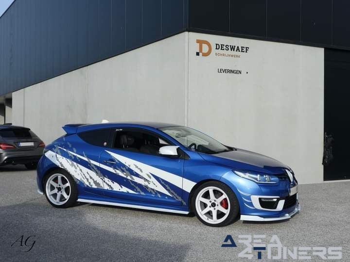 Petrol Car Event 2023
Imagen del reportaje de la revista Tuning Area4tuners.es, de la concentración de coches Tuning del año 2023 en Torhout, Bélgica