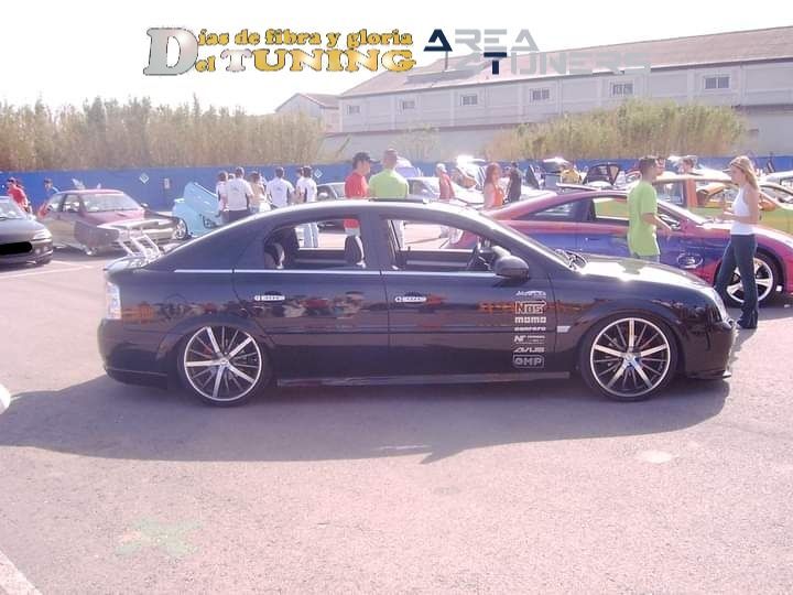 Concentración Tuning 2005 Binéfar Huesca España