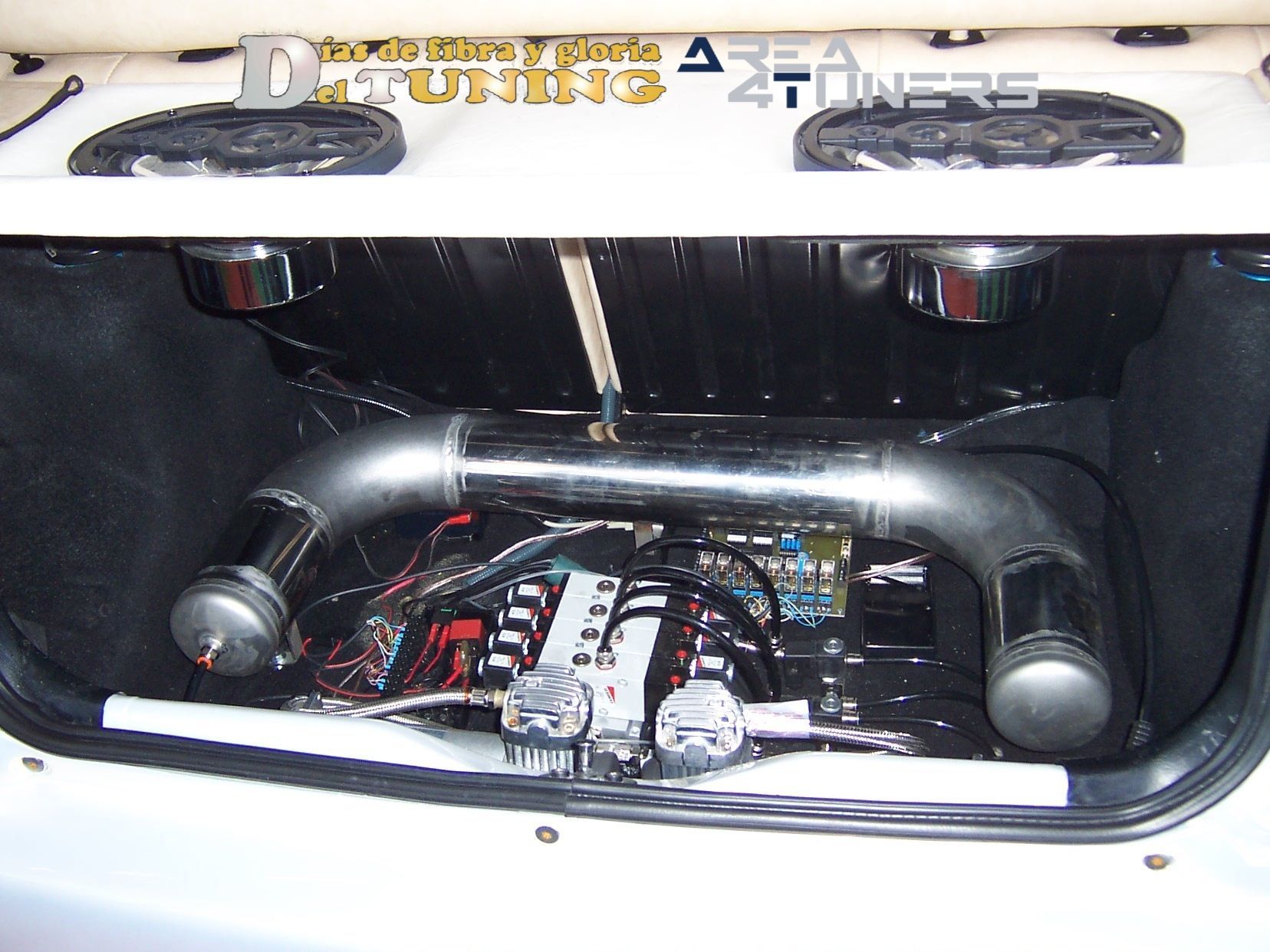 Concentración Tuning 2005 Palacio De Cristal Madrid España