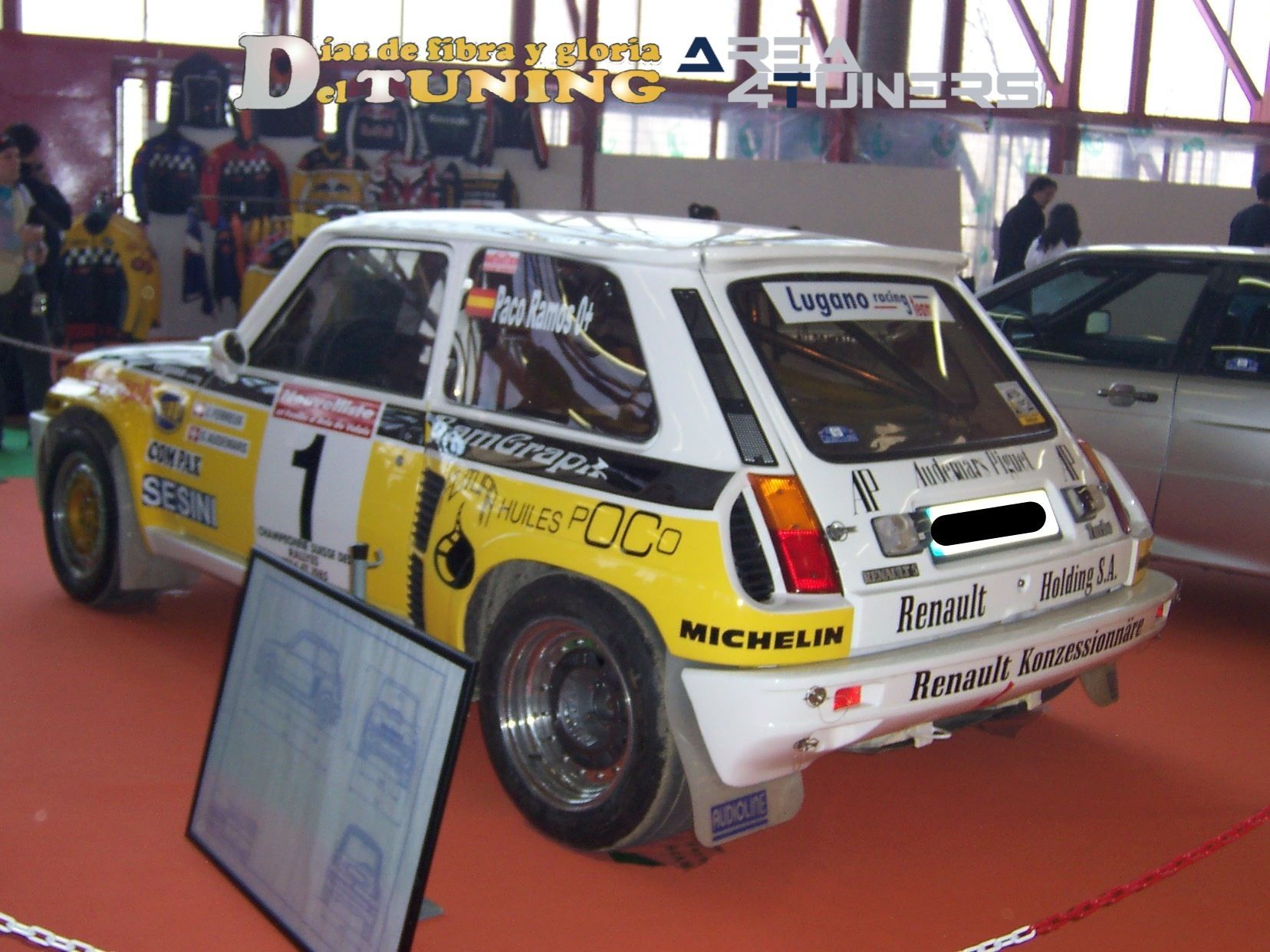 Concentración Tuning 2005 Palacio De Cristal Madrid España