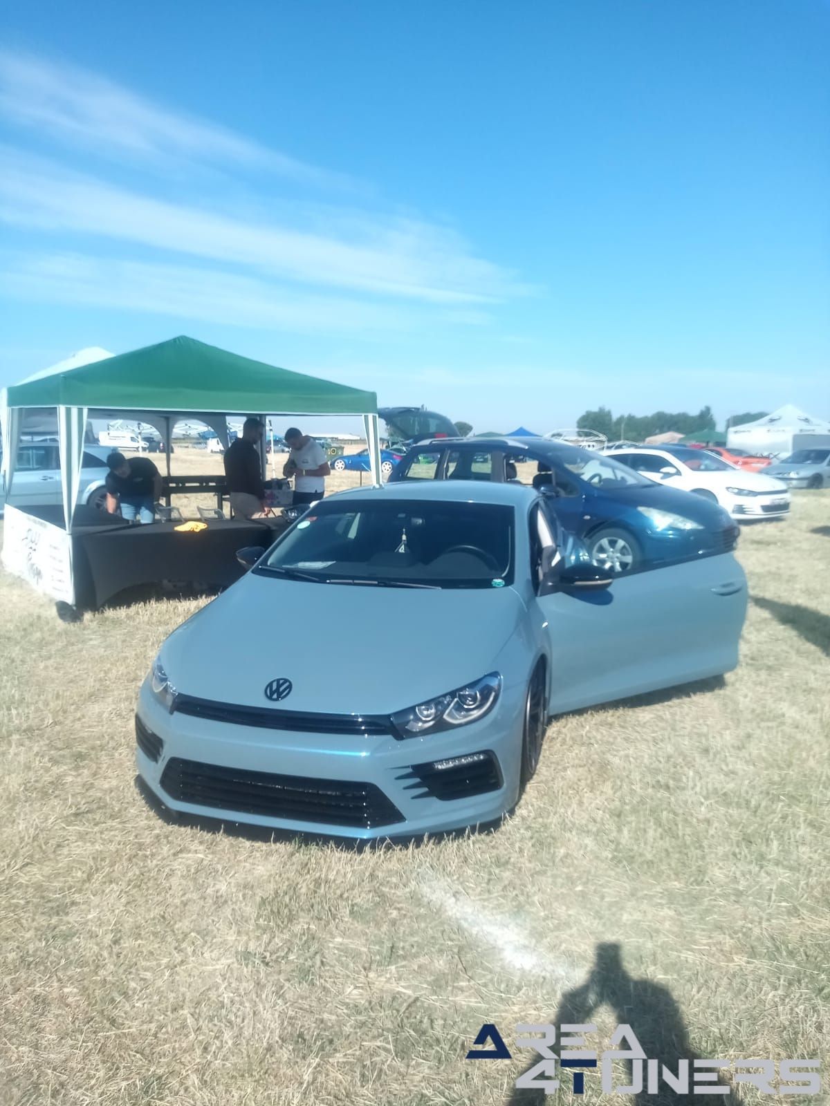 Villoria Motor Show 6º Aniversario
Imagen del reportaje de la revista Tuning Area4tuners.es, de la concentración de coches Tuning del año 2024 en Villoria, Salamanca, España.