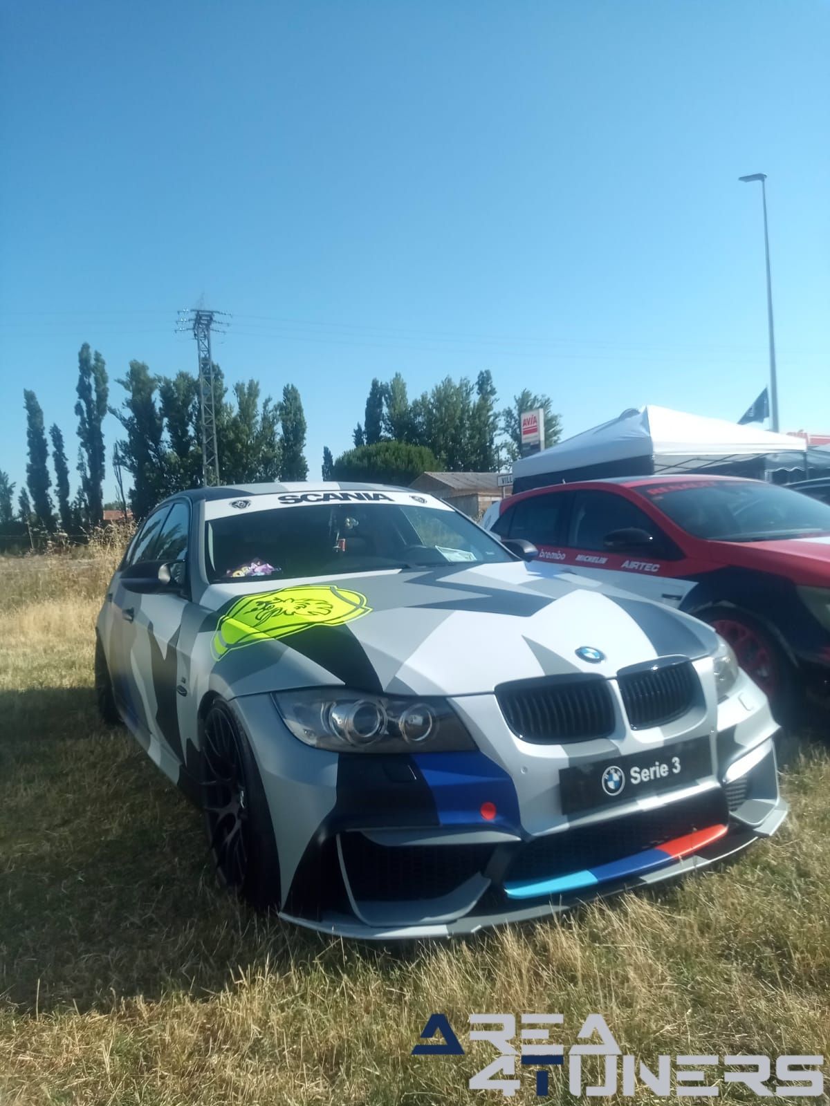 Villoria Motor Show 6º Aniversario
Imagen del reportaje de la revista Tuning Area4tuners.es, de la concentración de coches Tuning del año 2024 en Villoria, Salamanca, España.