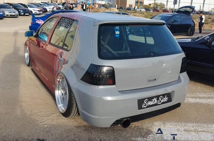 Evento Benéfico Contra El Cáncer Mollina
Imagen del reportaje de la revista Tuning Area4tuners.es, de la concentración de coches Tuning del año 2024 en Mollina, provincia de Alicante, España