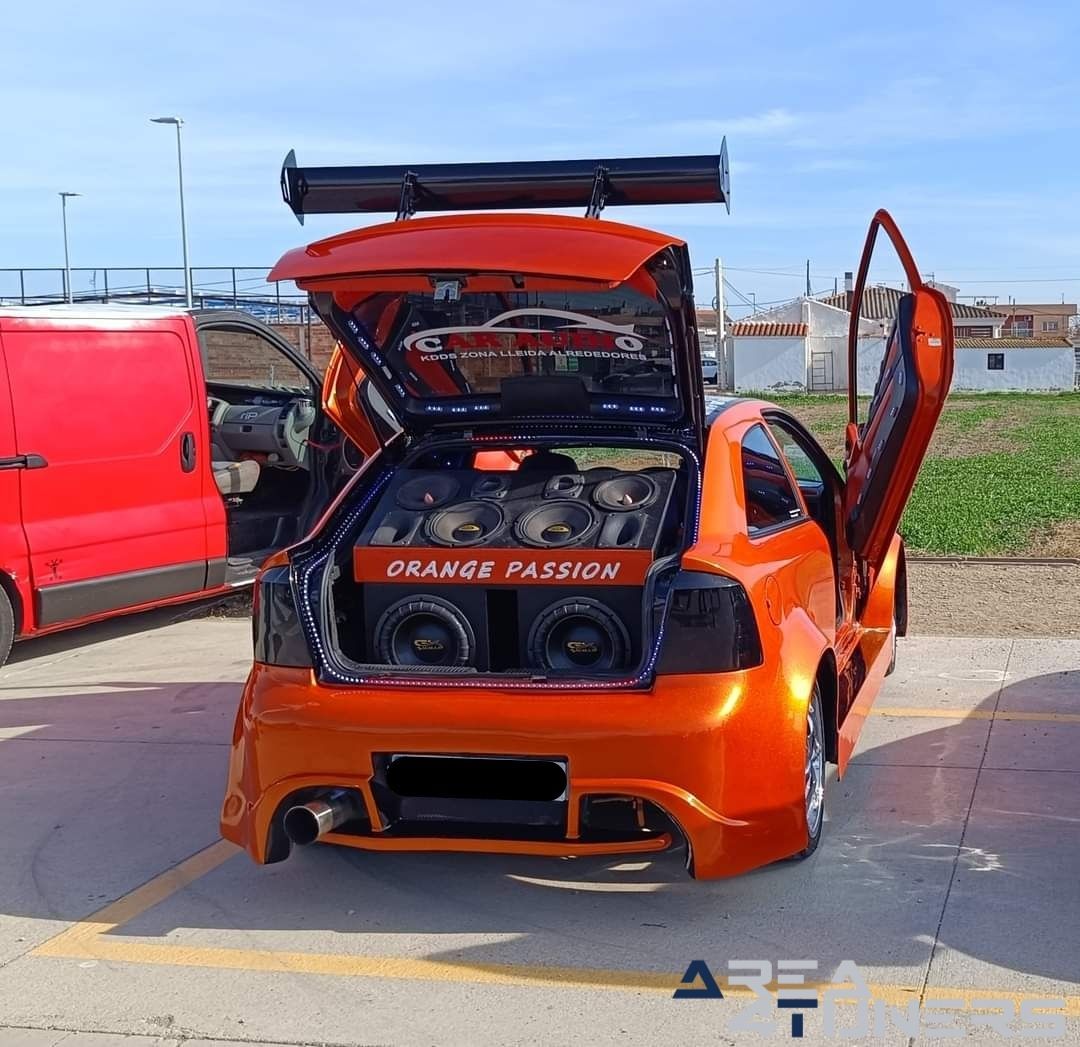 5º The Gold Tuning Show Deltebre 2k24
Imagen del reportaje de la revista Tuning Area4tuners.es, de la concentración de coches Tuning del año 2024 en Deltebre, provincia de Tarragona, España