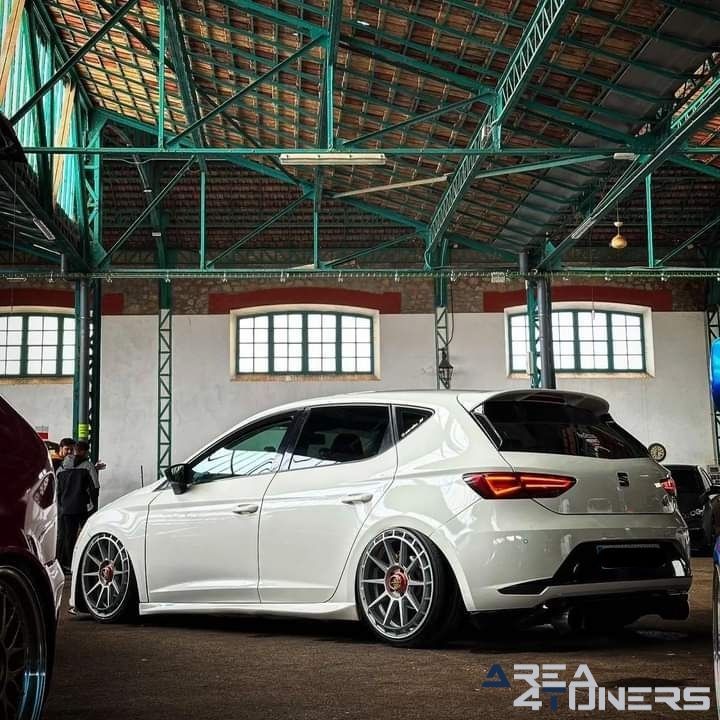 Nacional Event All Style Volumén 2
Imagen del reportaje de la revista Tuning Area4tuners.es, de la concentración de coches Tuning del año 2024 en Peñarroya Pueblonuevo, provincia de Córdoba, España