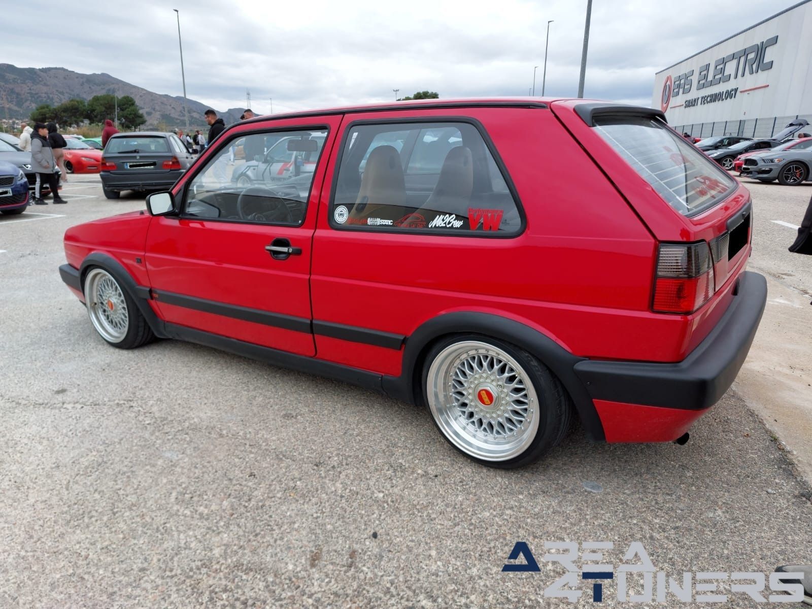 1a Concentración W4R
Imagen del reportaje de la revista Tuning Area4tuners.es, de la concentración de coches Tuning del año 2024 en Redován, provincia de Alicante, España