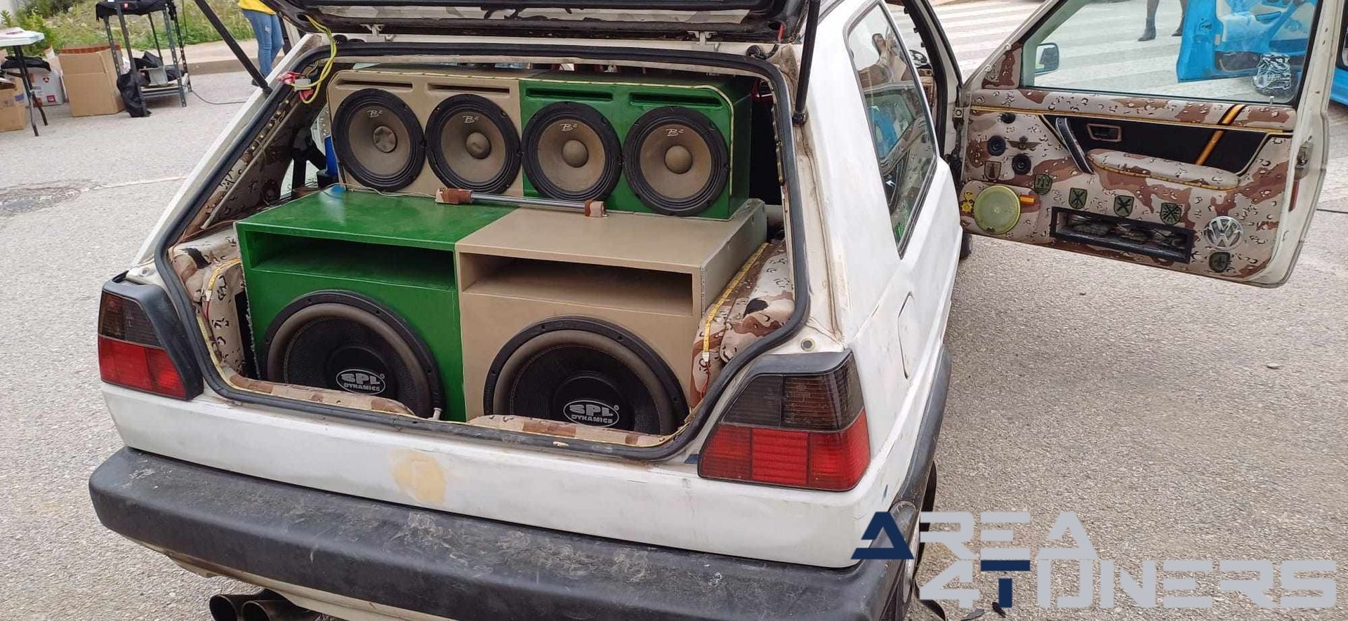 14a Concentración Tuning Azuaga
Imagen del reportaje de la revista Tuning Area4tuners.es, de la concentración de coches Tuning del año 2024 en Azuaga, provincia de Badajoz, España