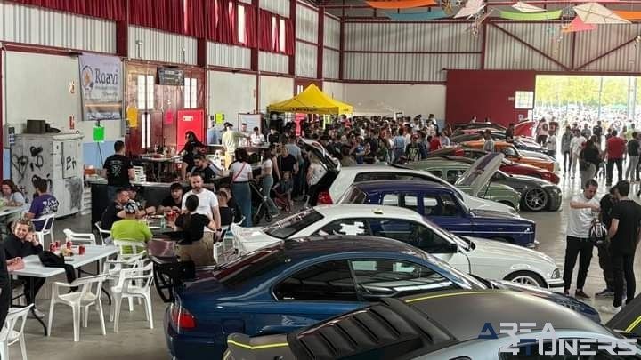 Legends Car Club Huétor Tajar
Imagen del reportaje de la revista Tuning Area4tuners.es, de la concentración de coches Tuning del año 2024 en Huétor Tajar, provincia de Granada, España