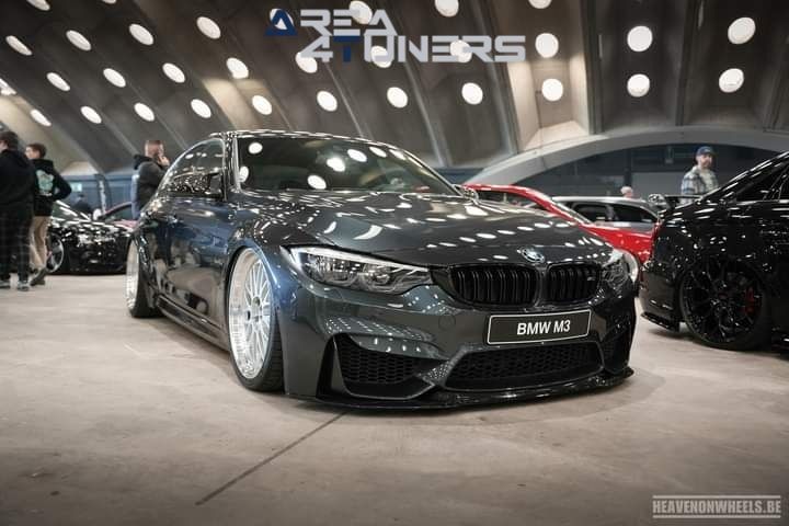 Risenation Hall Of Fame
Imagen del reportaje de la revista Tuning Area4tuners.es, de la concentración de coches Tuning del año 2024 en Bruselas, Bélgica