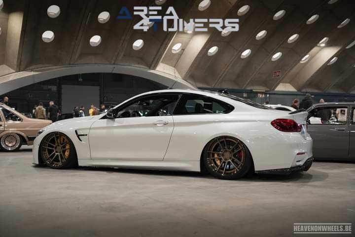 Risenation Hall Of Fame
Imagen del reportaje de la revista Tuning Area4tuners.es, de la concentración de coches Tuning del año 2024 en Bruselas, Bélgica