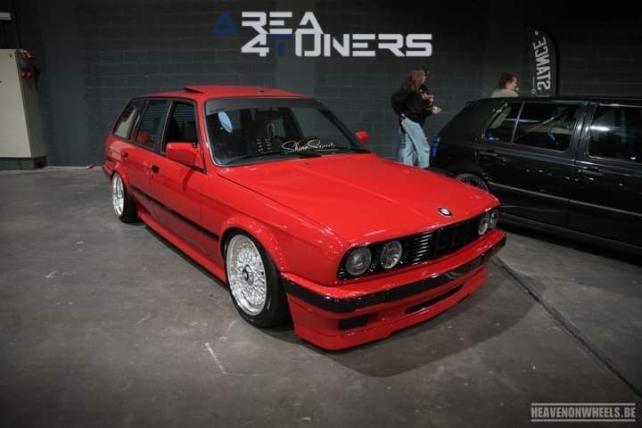 Risenation Hall Of Fame
Imagen del reportaje de la revista Tuning Area4tuners.es, de la concentración de coches Tuning del año 2024 en Bruselas, Bélgica