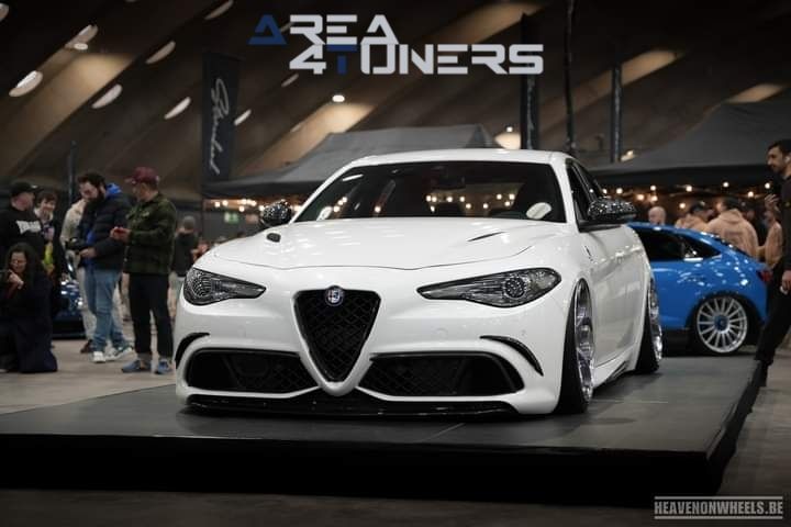 Risenation Hall Of Fame
Imagen del reportaje de la revista Tuning Area4tuners.es, de la concentración de coches Tuning del año 2024 en Bruselas, Bélgica