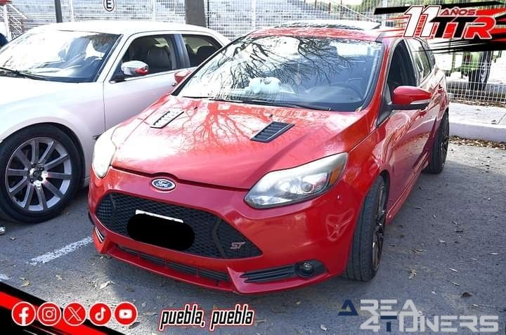 Evento Con Causa Resident Tuning Car
Imagen del reportaje de la revista Tuning Area4tuners.es, de la concentración de coches Tuning del año 2024 en Laguna De Chapulco, Puebla, México