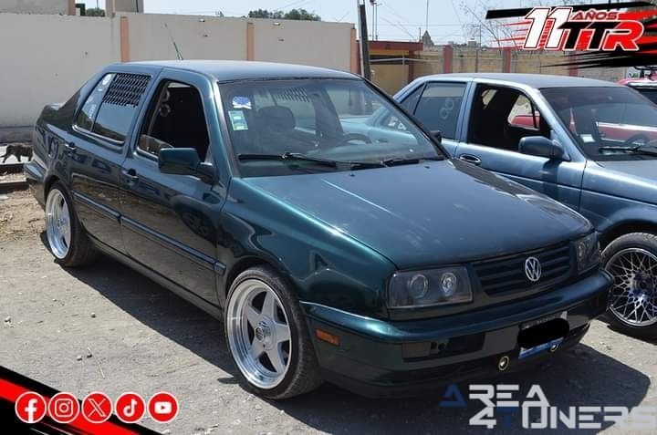 1er Car Show Fest Skull Cars
Imagen del reportaje de la revista Tuning Area4tuners.es, de la concentración de coches Tuning del año 2024 en Tecamachalco, Puebla, México