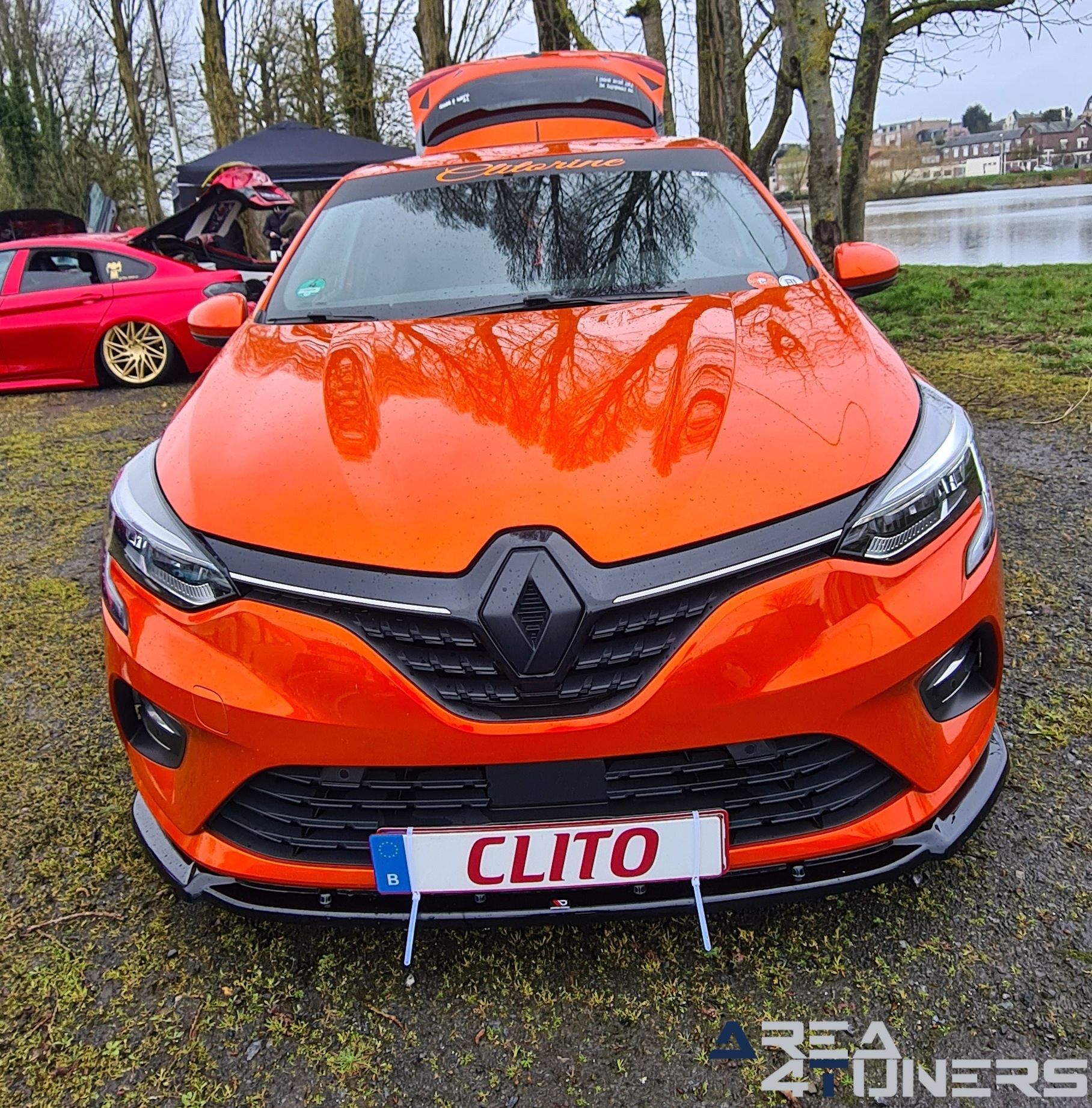 Rcqg Stance Doingt
Imagen del reportaje de la revista Tuning Area4tuners.es, de la concentración de coches Tuning del año 2024 en Doingt, Francia