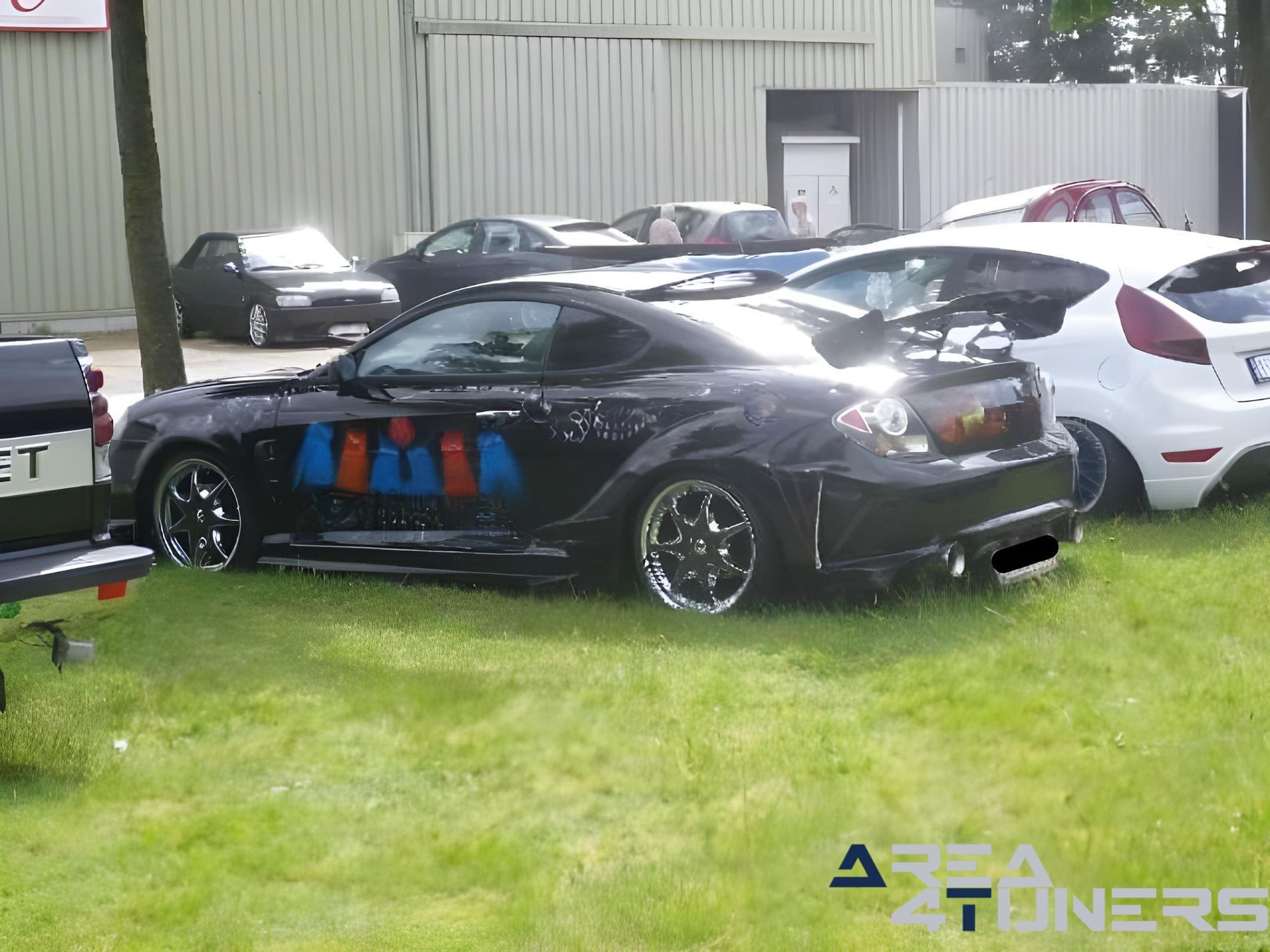 Maldegem United Tunerz
Imagen del reportaje de la revista Tuning Area4tuners.es, de la concentración de coches Tuning del año 2024 en Maldegem, Bélgica