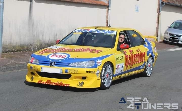 Rassemblement Briare Automobile Club
Imagen del reportaje de la revista Tuning Area4tuners.es, de la concentración de coches Tuning del año 2024 en Briare, Francia