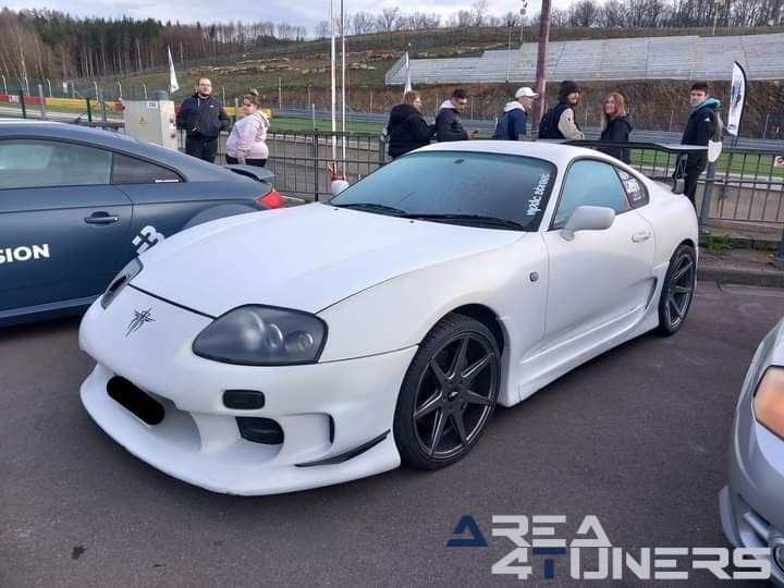 BDG 2024
Imagen del reportaje de la revista Tuning Area4tuners.es, de la concentración de coches Tuning del año 2024 en Spa Francochamps, Bélgica