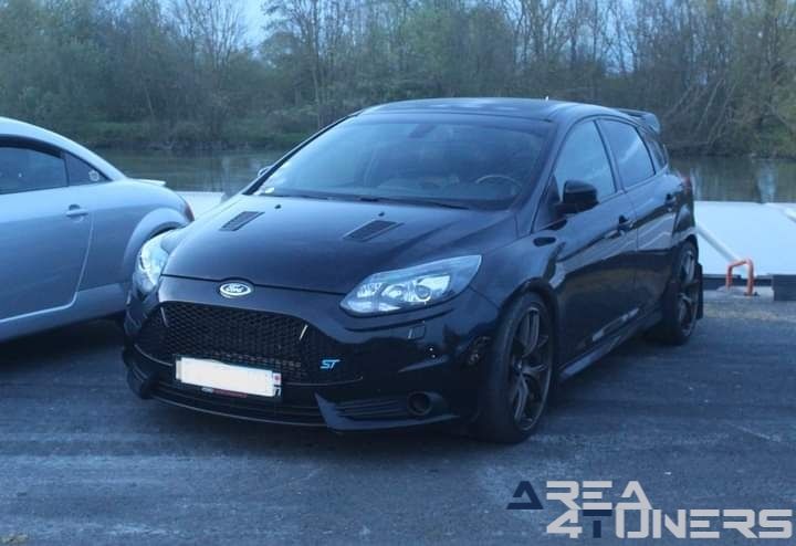 Auto Retro A Bray
Imagen del reportaje de la revista Tuning Area4tuners.es, de la concentración de coches Tuning del año 2024 en Sur Seine, Francia